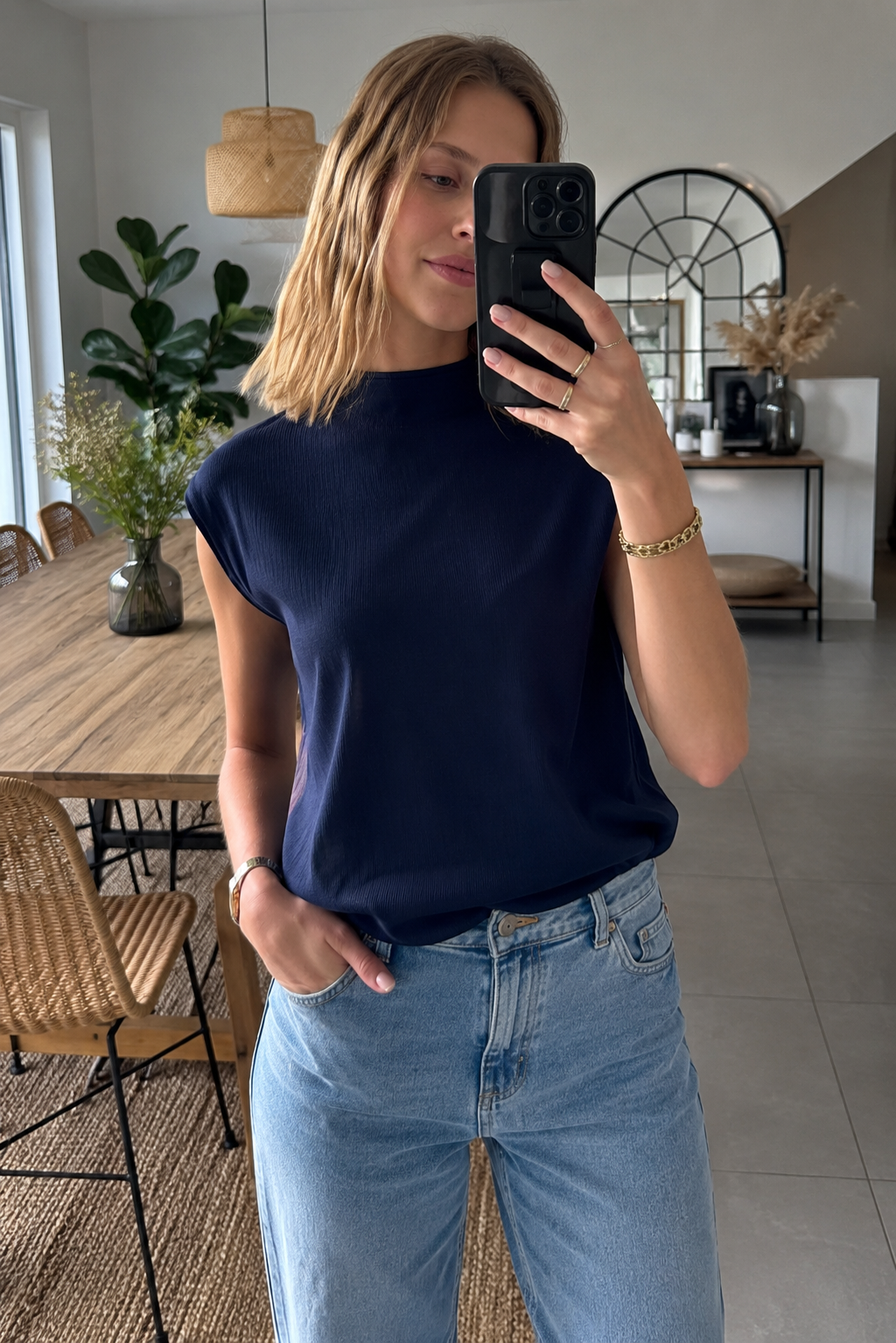 Haut bleu marine