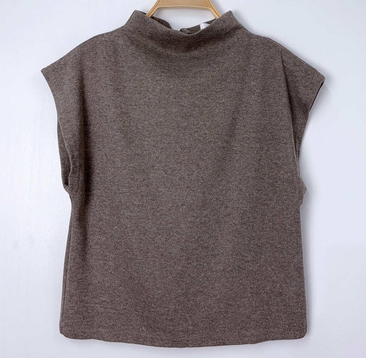 Blouse taupe