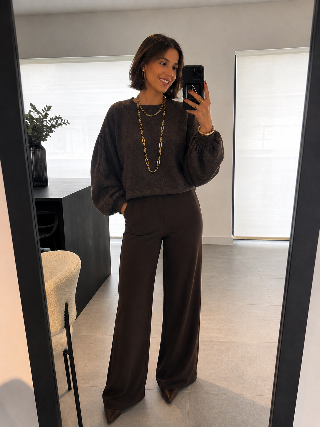 Pull brun