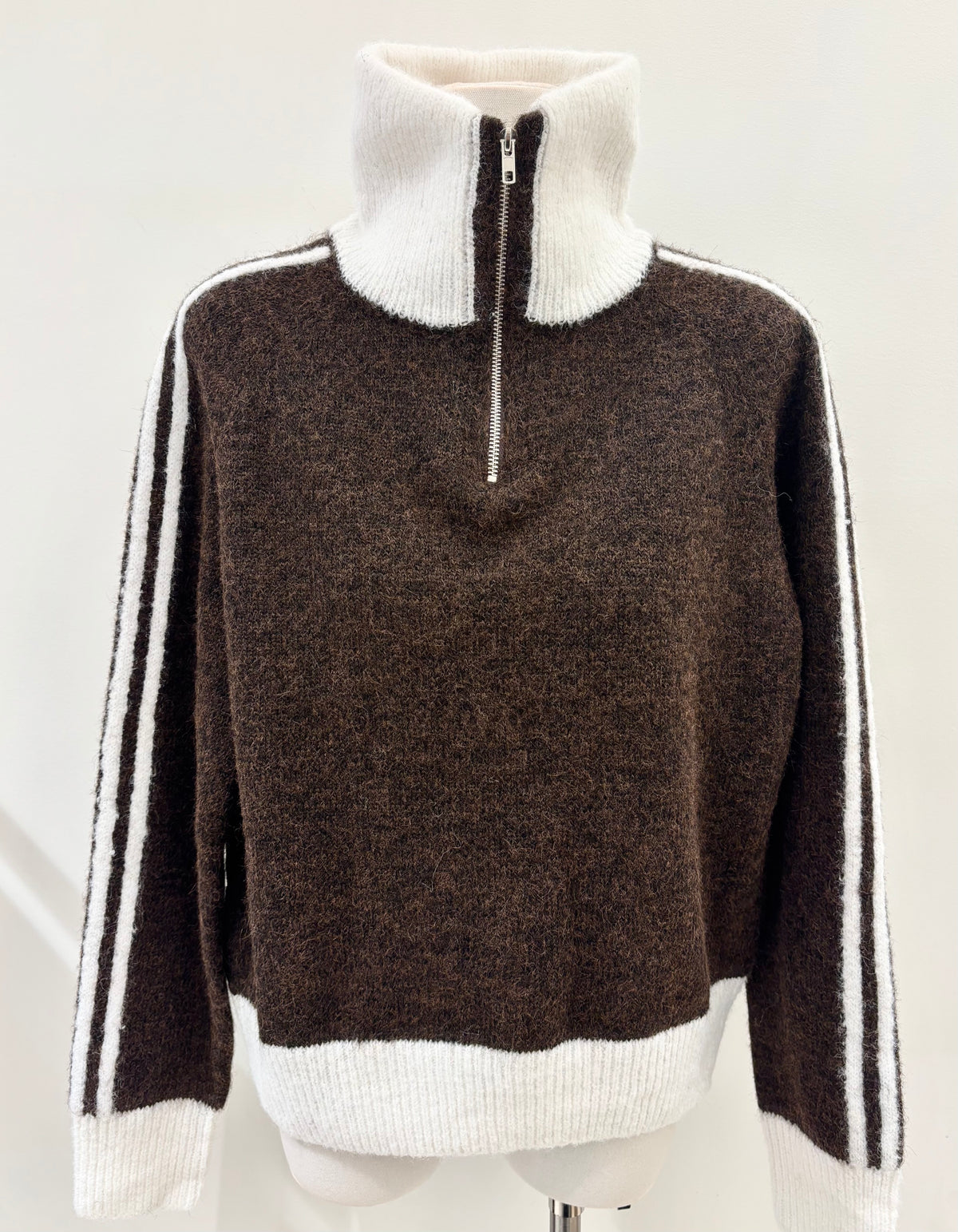 Pull zip col montant